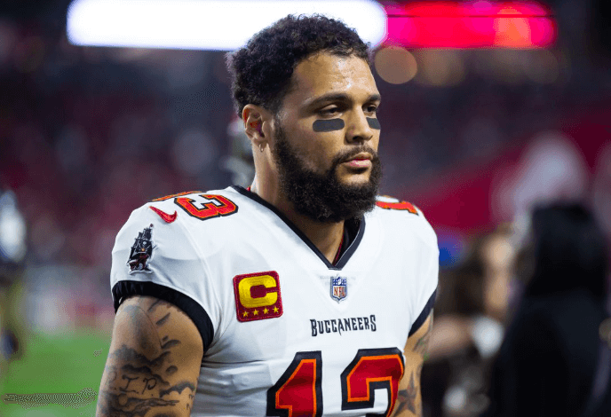 Mike Evans Net Worth